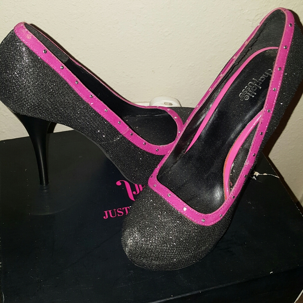 Heels - Picture 2 of 3